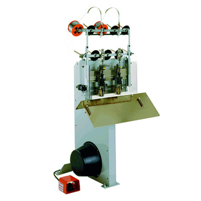 DeLuxe Book Stitchers M17G8-AST