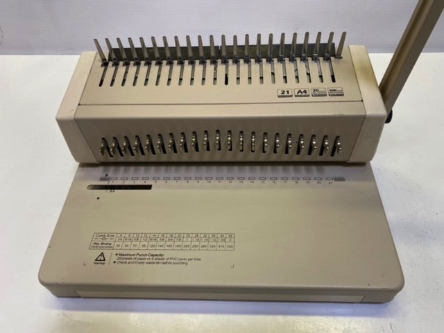 CERLOX PUNCH BINDER
